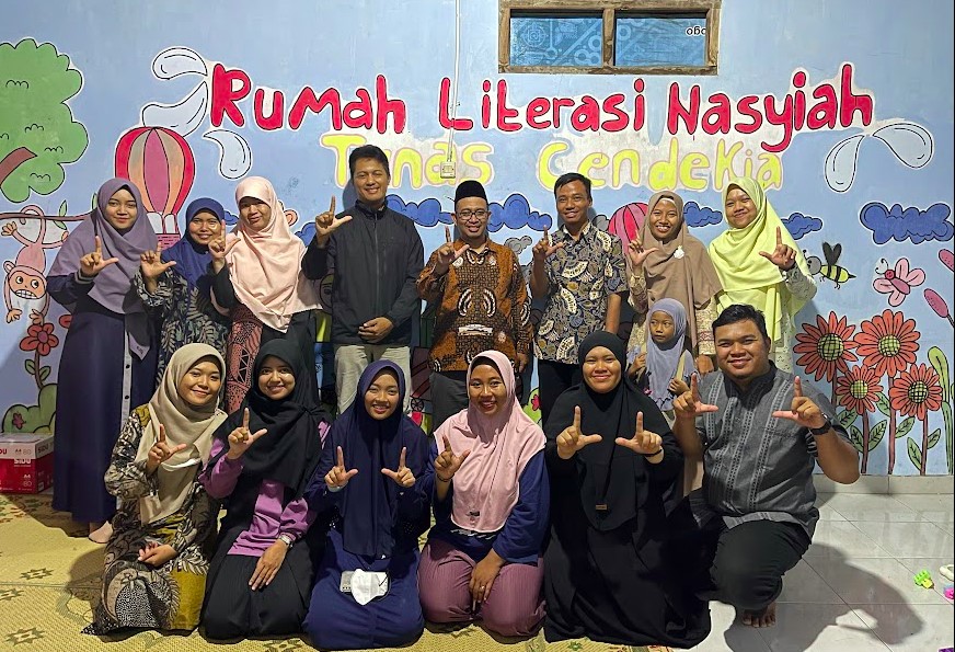 DISKUSI LITERASI BERSAMA RUMAH LITERASI NASYIAH (RALINA) KULONPROGO